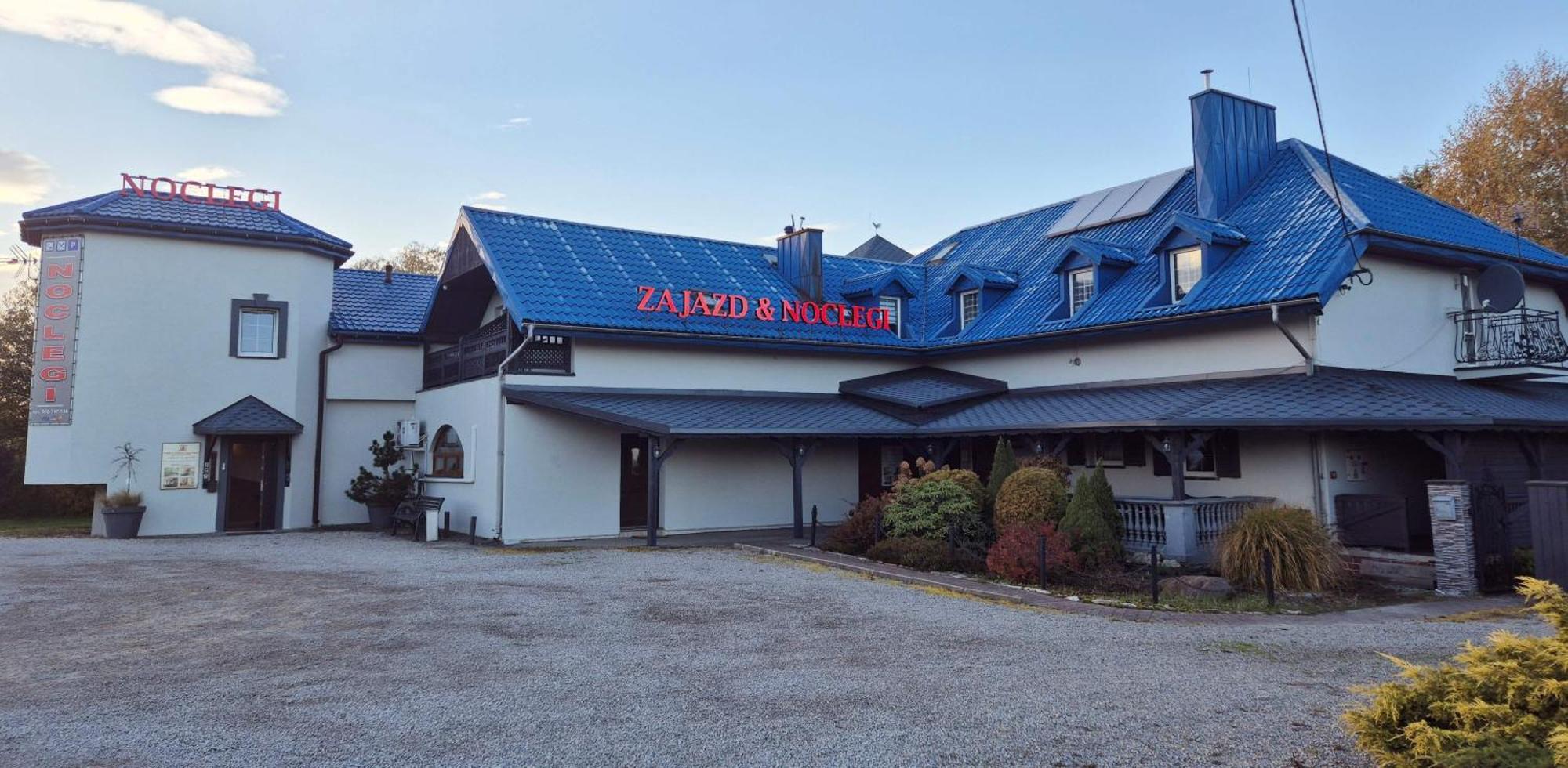 Zajazd Fakir Hotel Tapkowice Bagian luar foto